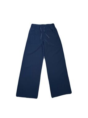 Lululemon women's on the fly wide leg pants in size 6 Navy Blue 32” Inseam